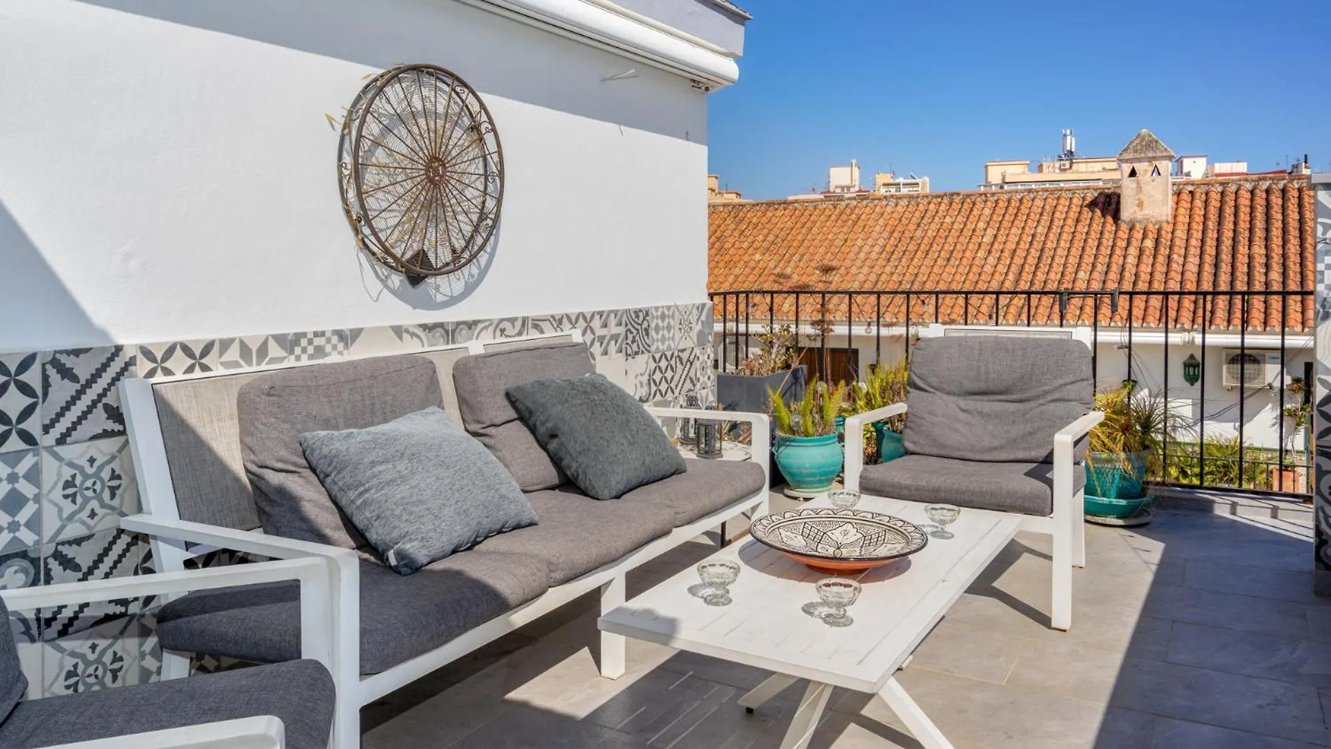 Sunny Serenity 200M From Beach Fuengirola