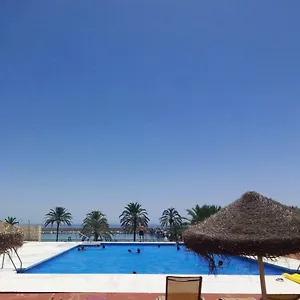 Recently Refurbished With Sea Views. Apartamento
